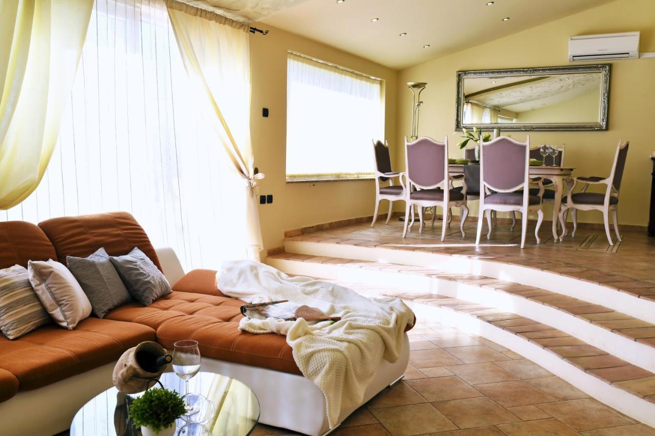 *****Pool House With Beautiful Seaview,Big Garden And Old Tavern***** Rijeka Exterior foto
